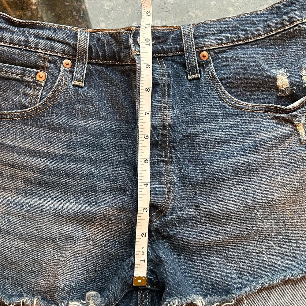 Levi’s 501 original button fly Jean cut off shorts. Classic American - Picture 10 of 11